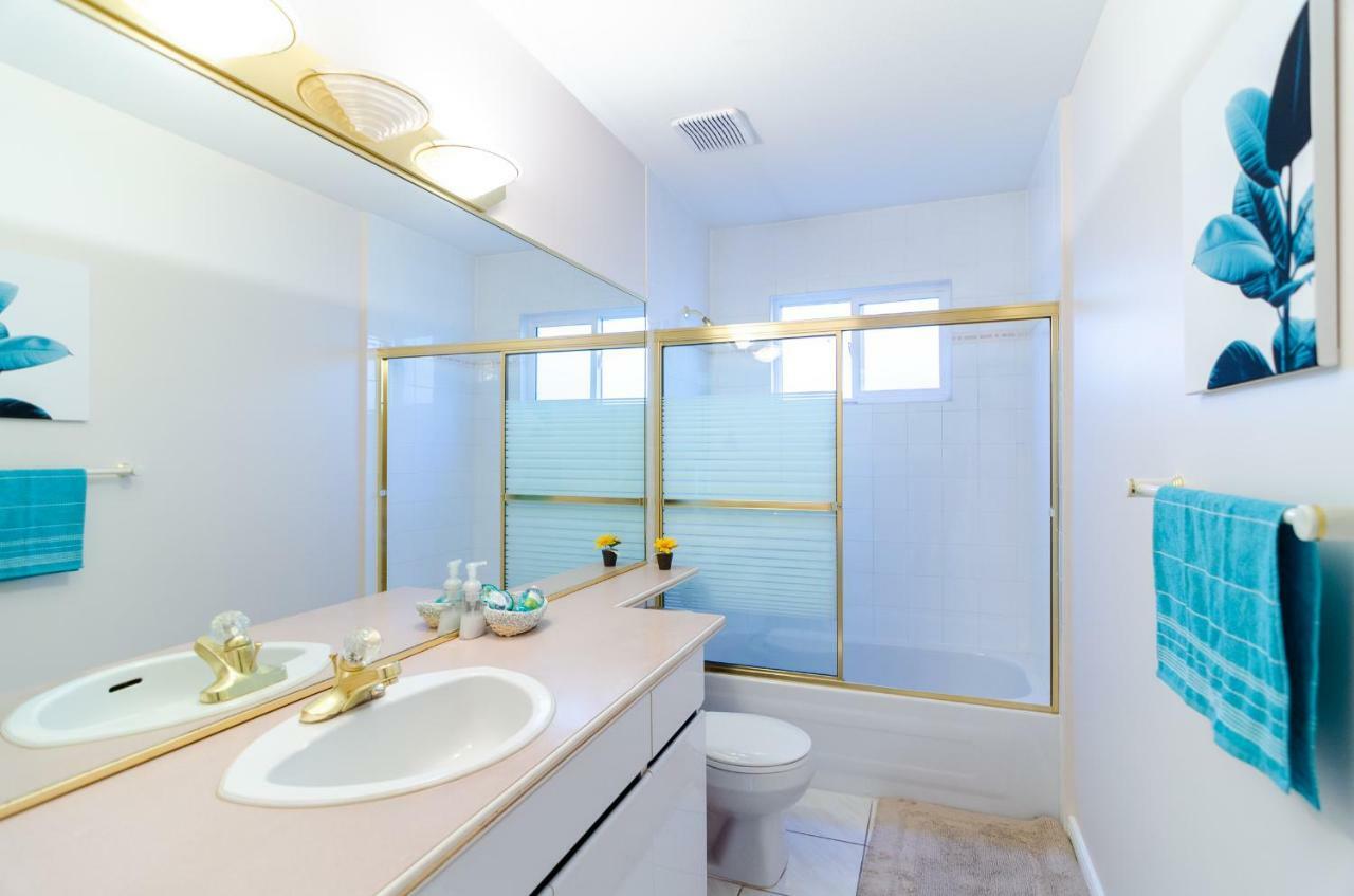 Great Guest Suite In A Gorgeous House New Westminster Eksteriør bilde